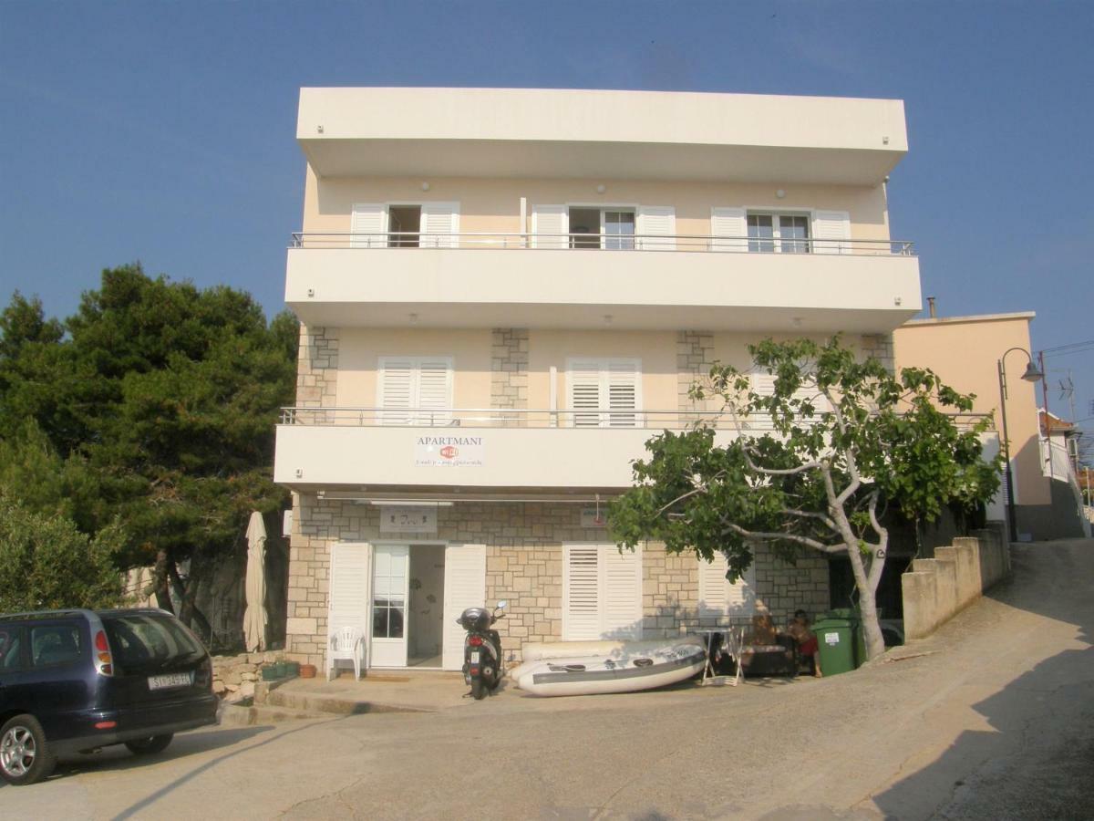 Apartments Brico Primošten Екстериор снимка