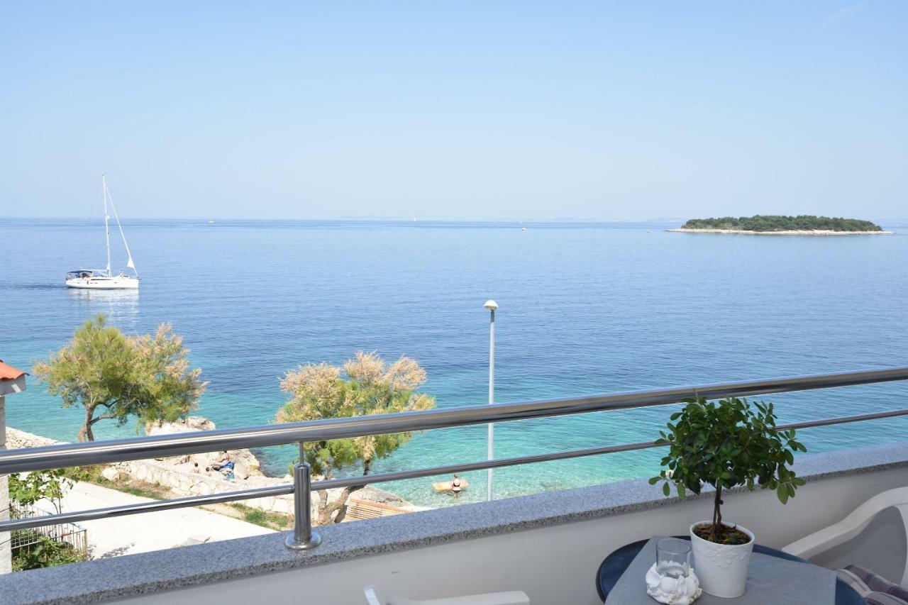 Apartments Brico Primošten Екстериор снимка