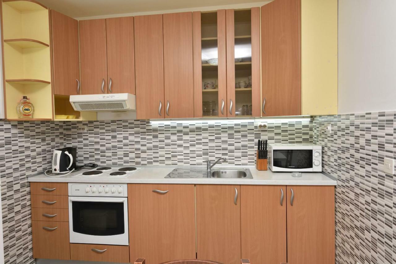 Apartments Brico Primošten Екстериор снимка