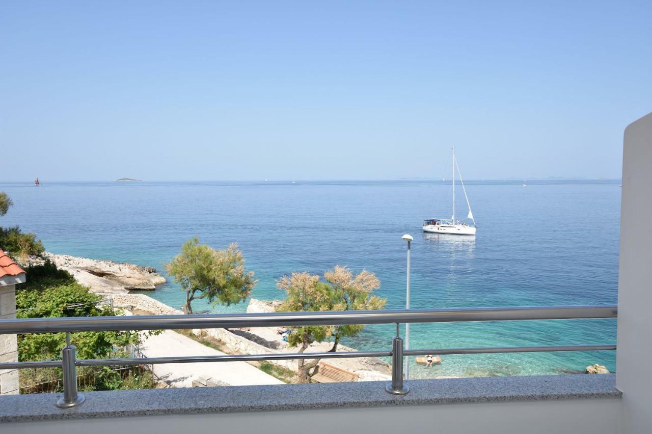 Apartments Brico Primošten Екстериор снимка