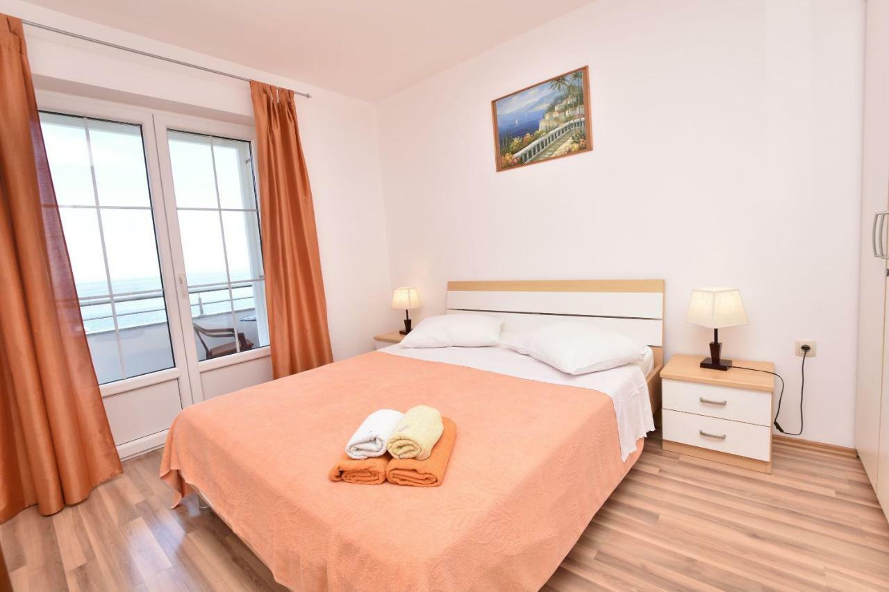 Apartments Brico Primošten Екстериор снимка